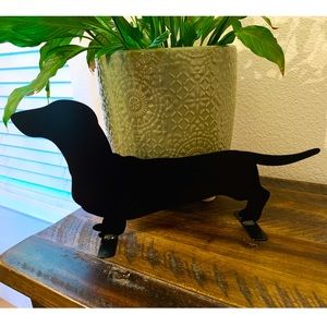 Metal handcrafted dachshund decor